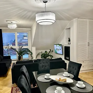 Szafarnia Delux Apartament Gdańsk