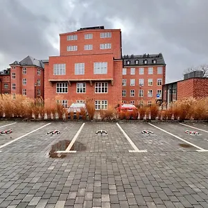 Brick House - Zoska Apartment